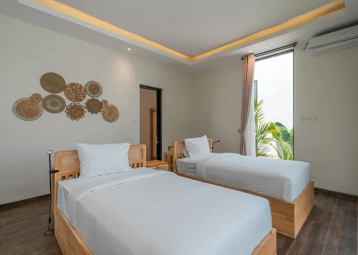 Selikur 2 - Brand New! Spacious 3br In * Seminyak