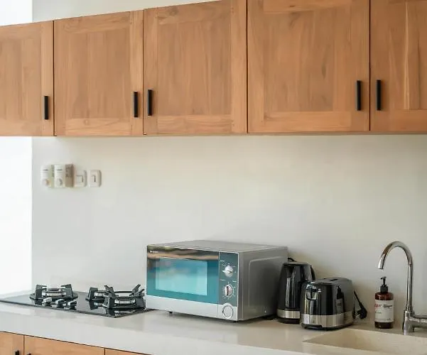 Selikur 2 - Brand New! Spacious 3br In * Seminyak